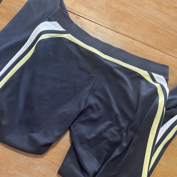Nike Women’s Sz L Track Sweat Pants Gray W/ Yellow & White Stripes Straight Leg - Picture 4 of 11